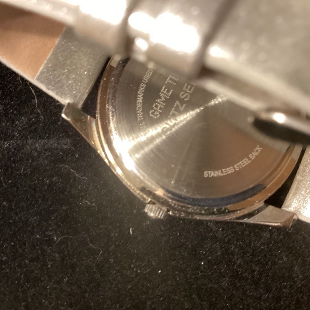 Set of 2 Watches - Picture 4 of 13